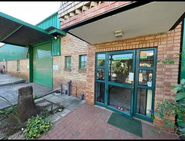INDUSTRIAL PROPERTY TO RENT IN ROOIHUISKRAAL
